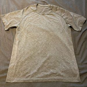 Men’s Lululemon Shirt